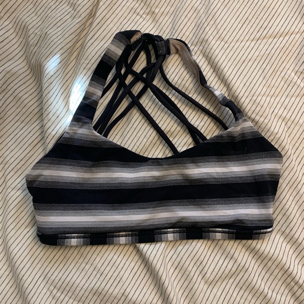 Lululemon free to be wild bra